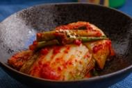 Benefits of kimchi - healthy gut microbes (Image via Unsplash/Portugese gravity)